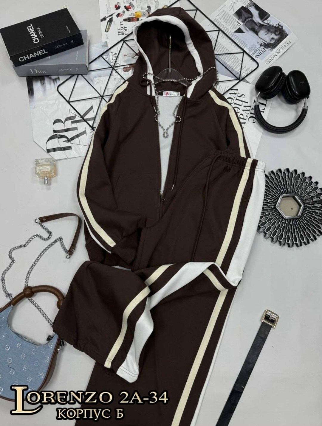 модные костюмы,женский спортивный костюм,женский костюм,костюм для женщин,спортивный костюм