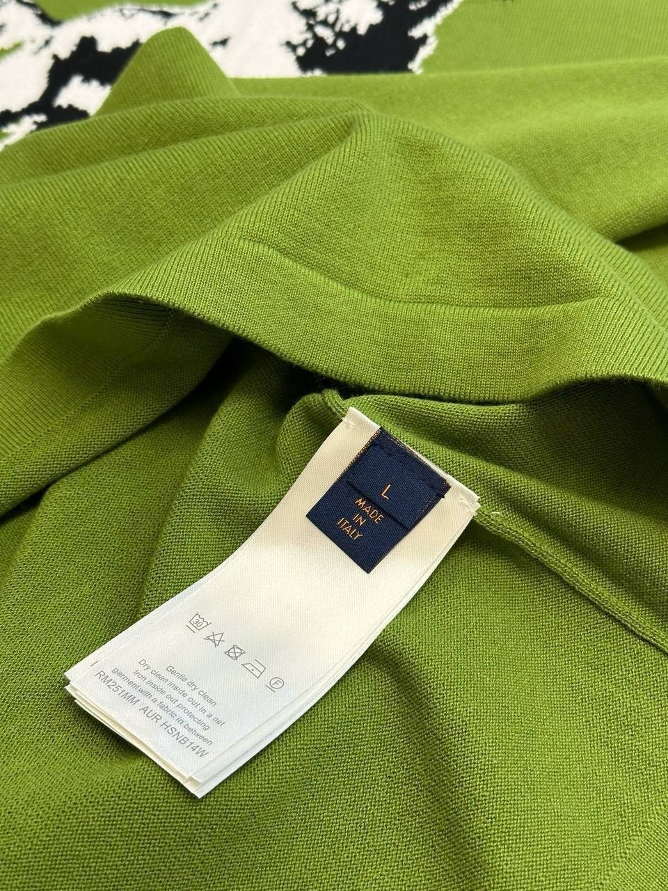 louis vuitton футболка,louis vuitton свитшот,свитер классический,брендовые вещи