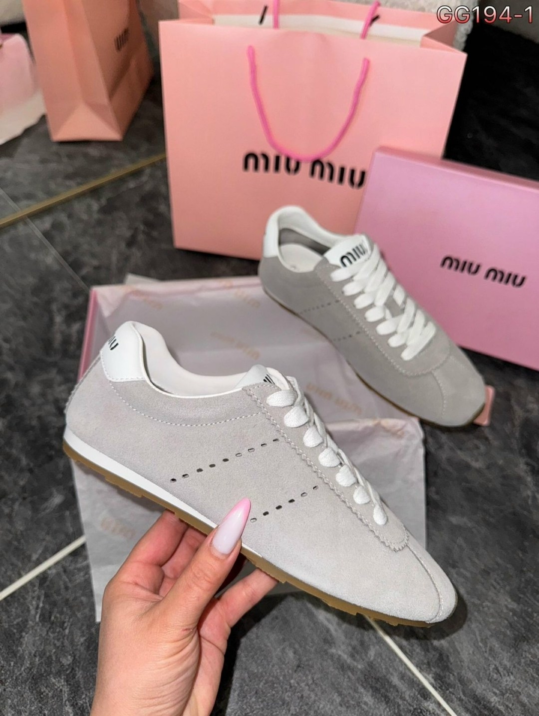 кроссовки miu miu женские,,кроссовки miu miu,кроссовки miu,замшевые кроссовки