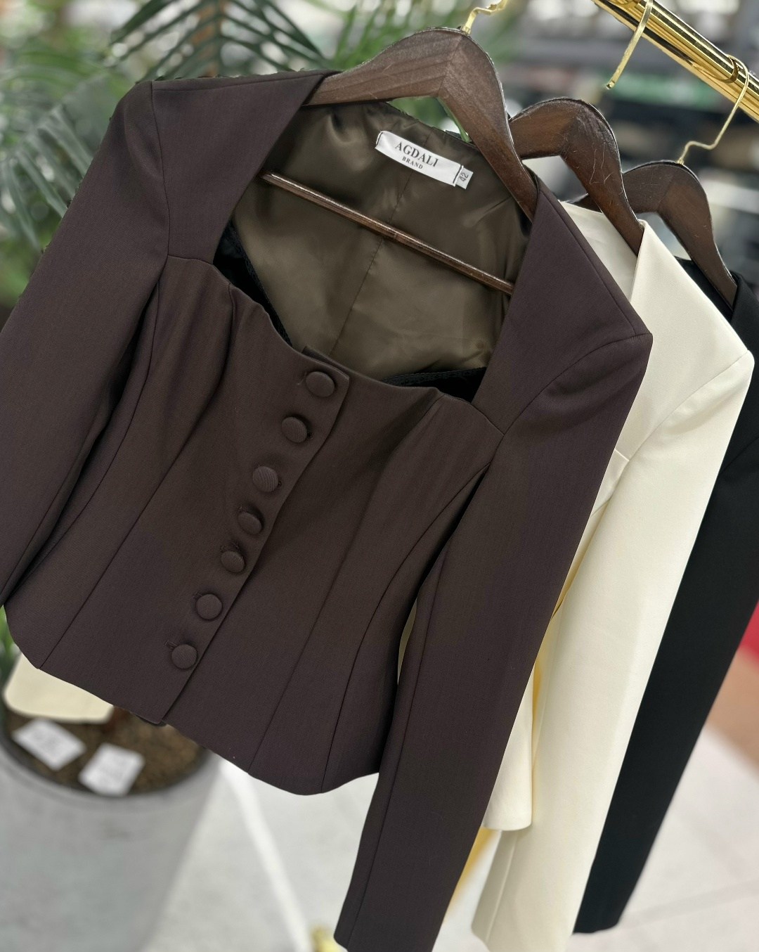 жакет,жакет приталенный,жакет и пиджак,женский костюм с юбкой,жакет женский