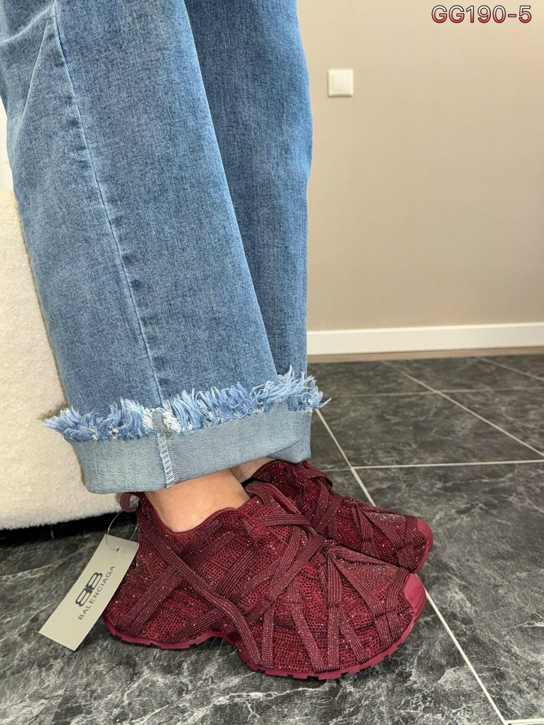 balenciaga кроссовки женские,кроссовки balenciaga,кроссовки balenciaga блестящие со стразами,кроссовки balenciaga со стразами "pink" 36-40,женские кроссовки