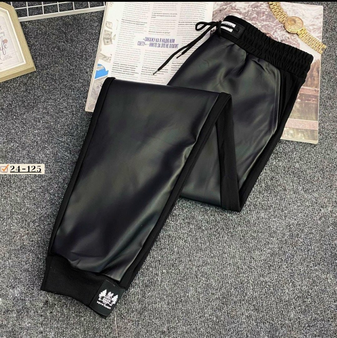 кожаные брюки,брюки джоггеры из экокожи,джоггеры кожаные,кожаные штаны,эта штаны