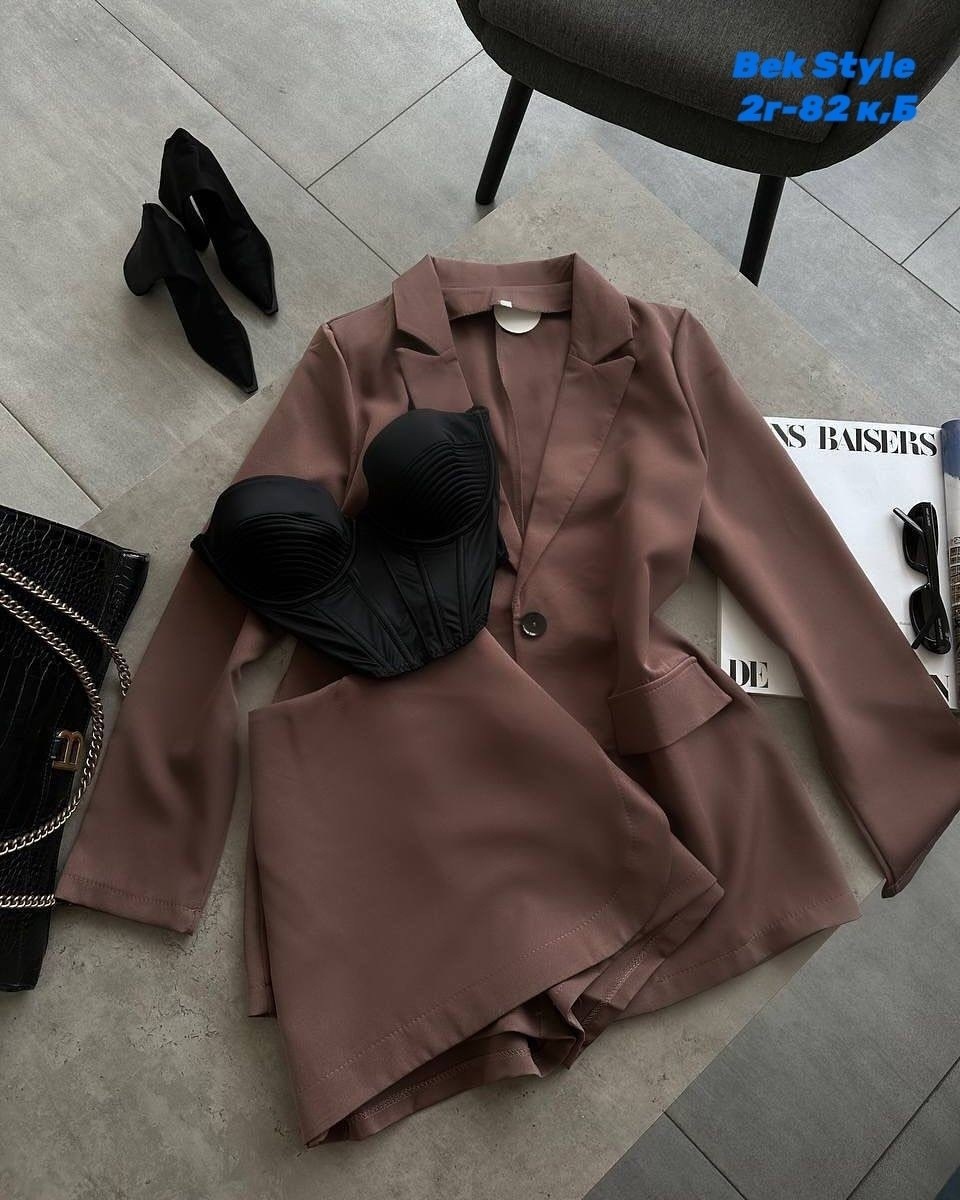 классический костюм двойка пиджак и юбка-шорты,костюм двойка пиджак юбка,костюм с юбкой,черный женский пиджак,пиджак женский