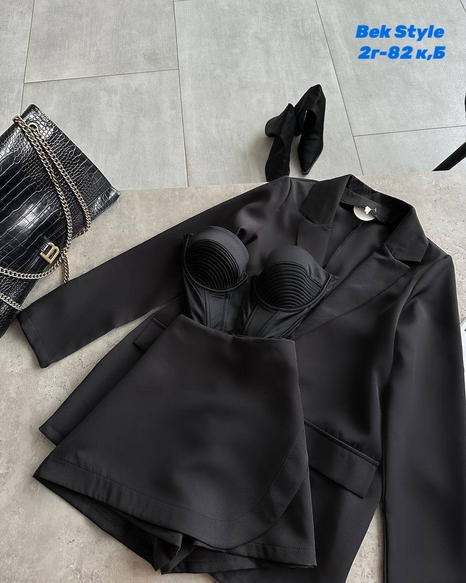 классический костюм двойка пиджак и юбка-шорты,костюм двойка пиджак юбка,костюм с юбкой,черный женский пиджак,пиджак женский