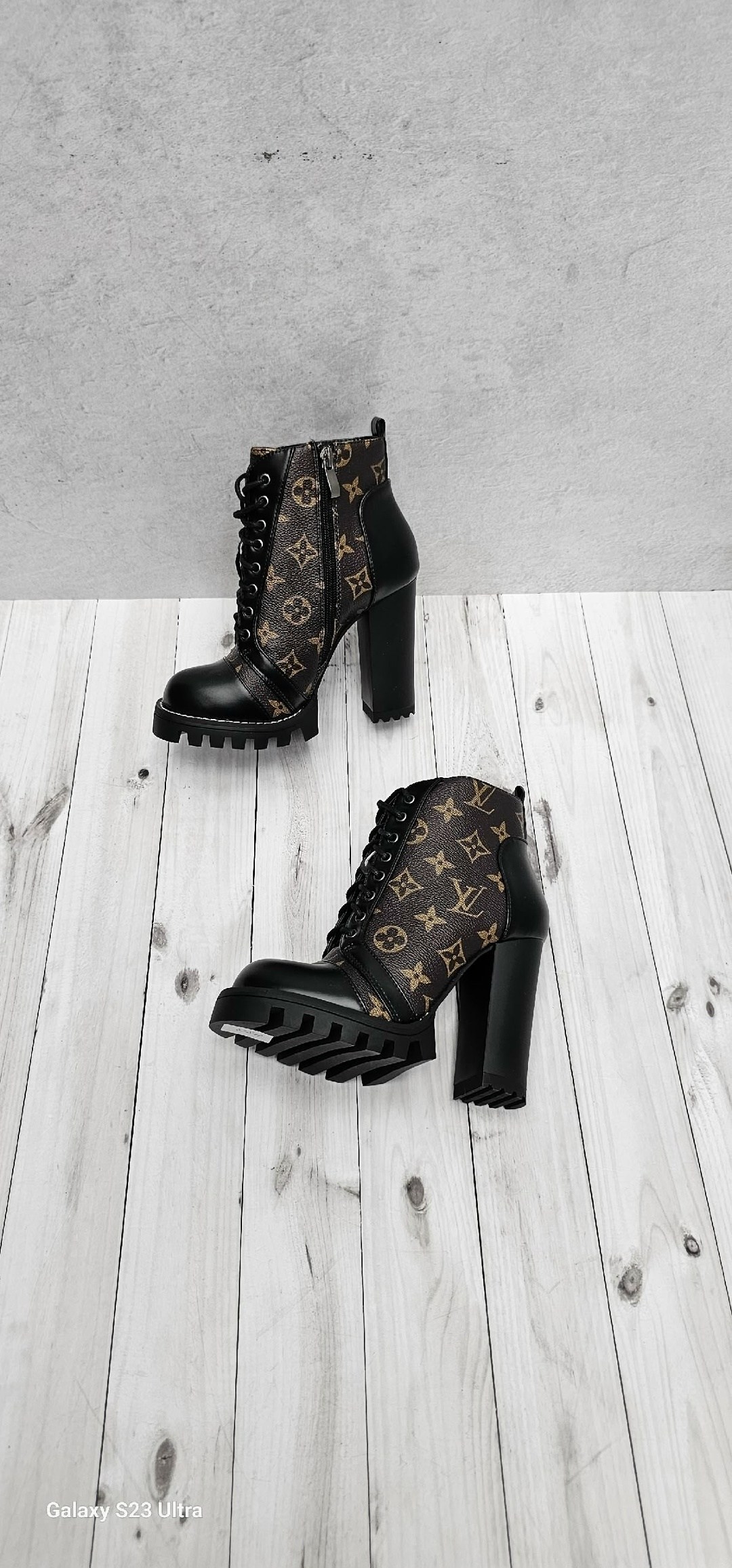 ,ботильоны луи витон star trail,ботильоны louis vuitton star trail,ботинки луи витон ботильоны star trail,луивитон.  ботильоны