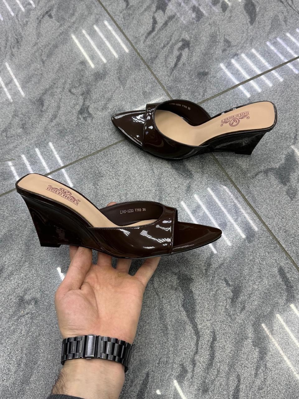 ,женская ,шлепки на каблуке,женские босоножки,женские мюли