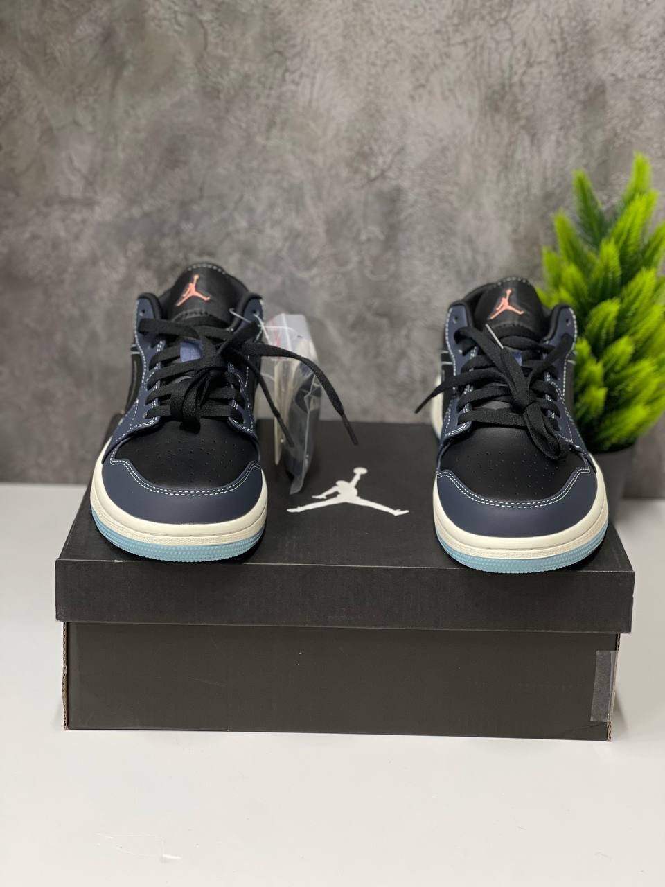 кроссовки nike air jordan 1 low,кроссовки,air jordan 1 low wmns black blue aqua,nike air jordan 1 low sb midnight navy,nike air jordan 1 low midnight navy