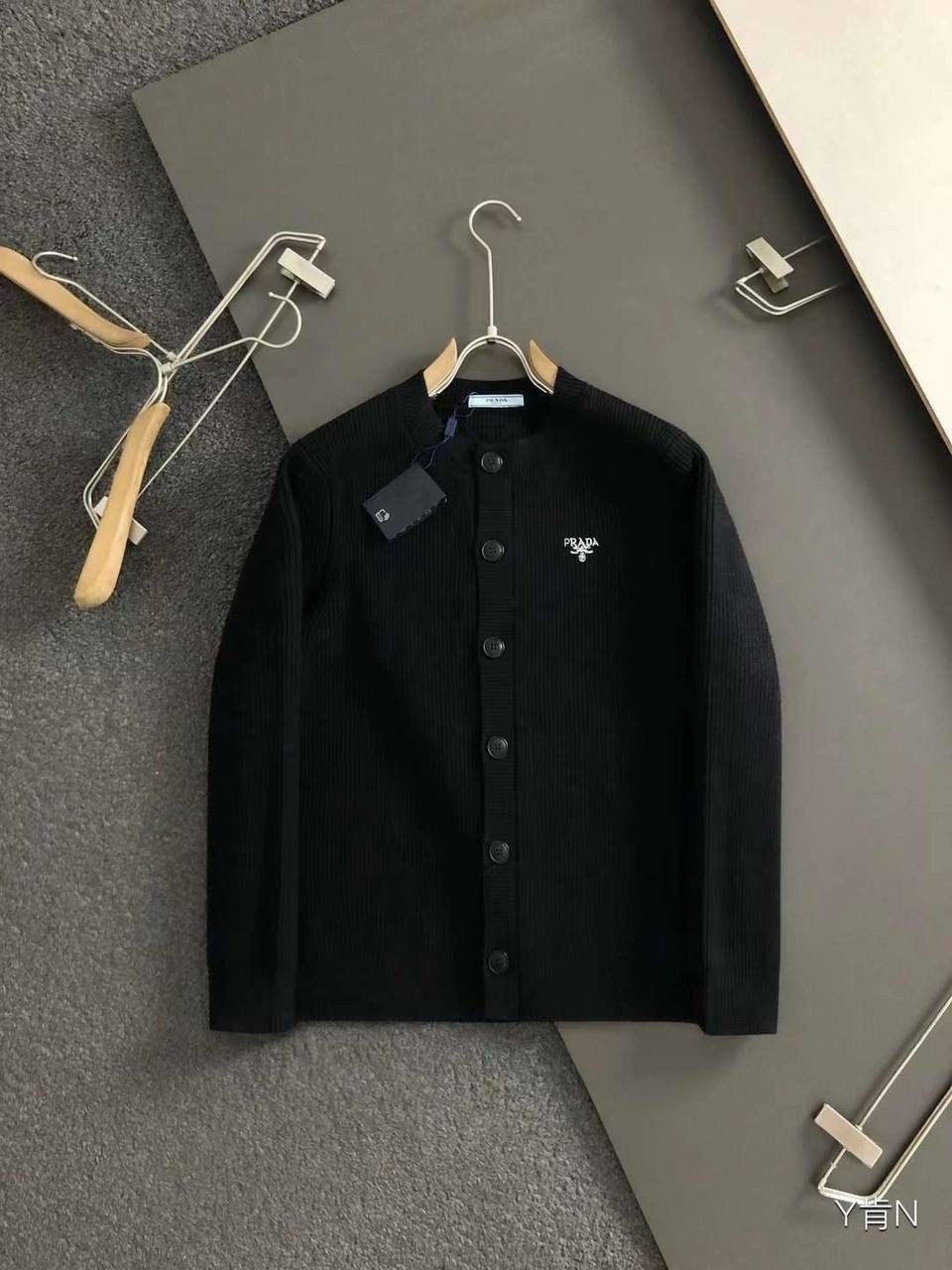 кардиган мужские,мужской кардиган prada,кардиган на замке,кашемировый кардиган,кардиган для мужчин