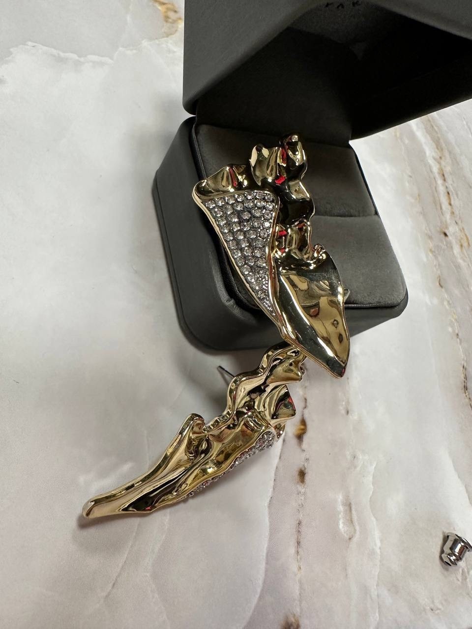 модные серьги,необычные серьги,серьги под золото бижутерия,большие серьги,серьги для женщин