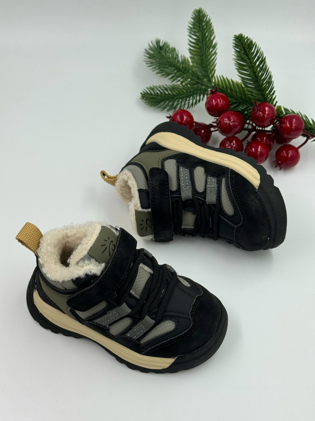 ,ботинки для мальчика, детская,кроссовки утепленные,детские ботинки