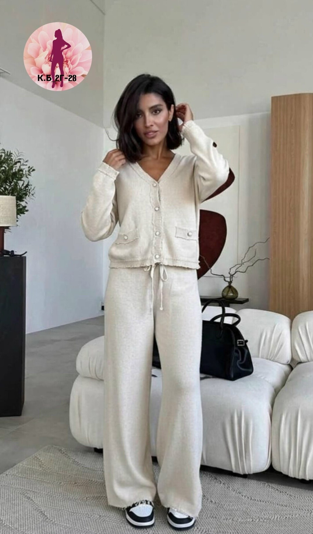 костюм с широкими брюками,кашемировый женский костюм,трикотажный костюм,трикотажный брючный костюм cast-up,брючный трикотажный костюм