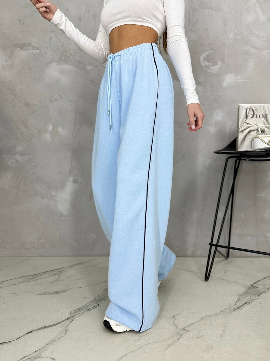 розовые спортивные штаны широкие,брюки спортивные женские,брюки спортивные,брюки розовые,розовые широкие штаны женские