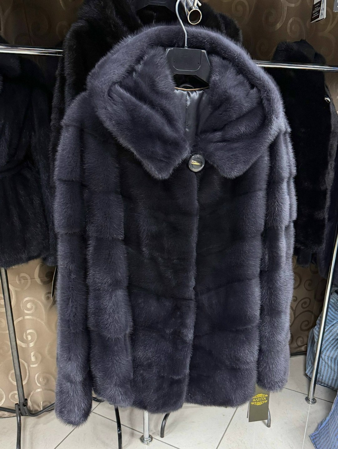 шубка из меха европейской норки с капюшоном,шубка из меха европейской норки с капюшоном цвет лаванда,норковая шуба,шубка из меха европейской норки с капюшоном цвет голубой,шубка из меха европейской но