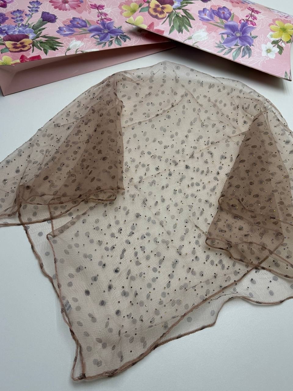 женские платки,шарфы и платки,красивый платок,органза с мушкой,шарф женские