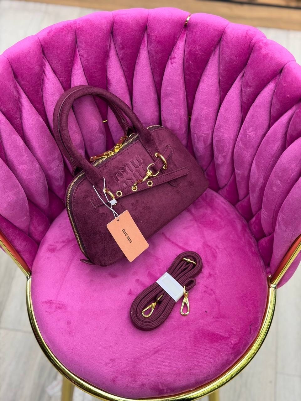 замшевая сумка miu miu aventure,сумка женская miu miu из натуральной замши,сумка женская miu miu замша,сумка женская замшевая miu miu,сумки