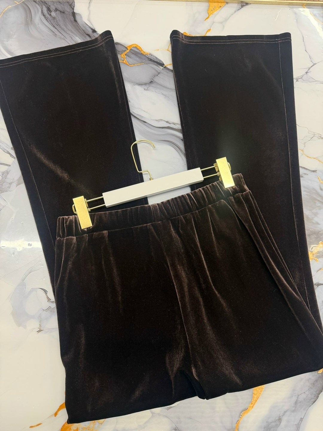 женский бархатный костюм-блейзер на одной пуговице,вельветовые костюмы женские классические, бархатный двубортный блейзер с лацканами и золотыми пуговицами,черный бархатный жакет с отдел