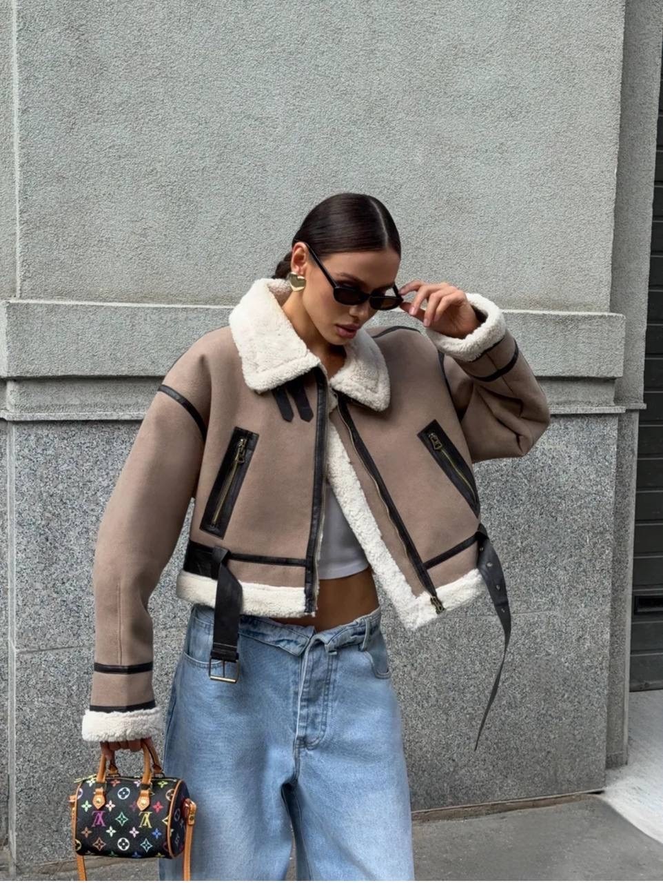 дубленка авиатор оверсайз,стильная дубленка,дубленка авиатор зимняя короткая,модная дубленка