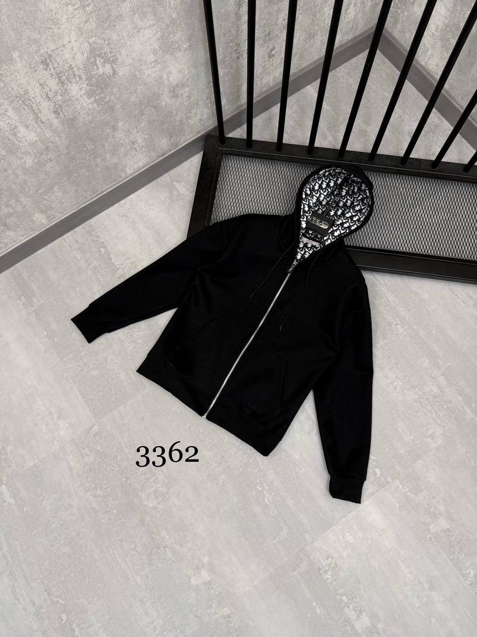 спортивный костюм brunello cucinelli,мужской кардиган с капюшоном,женская толстовка,толстовка на замке christian dior с капюшоном,мужская толстовка