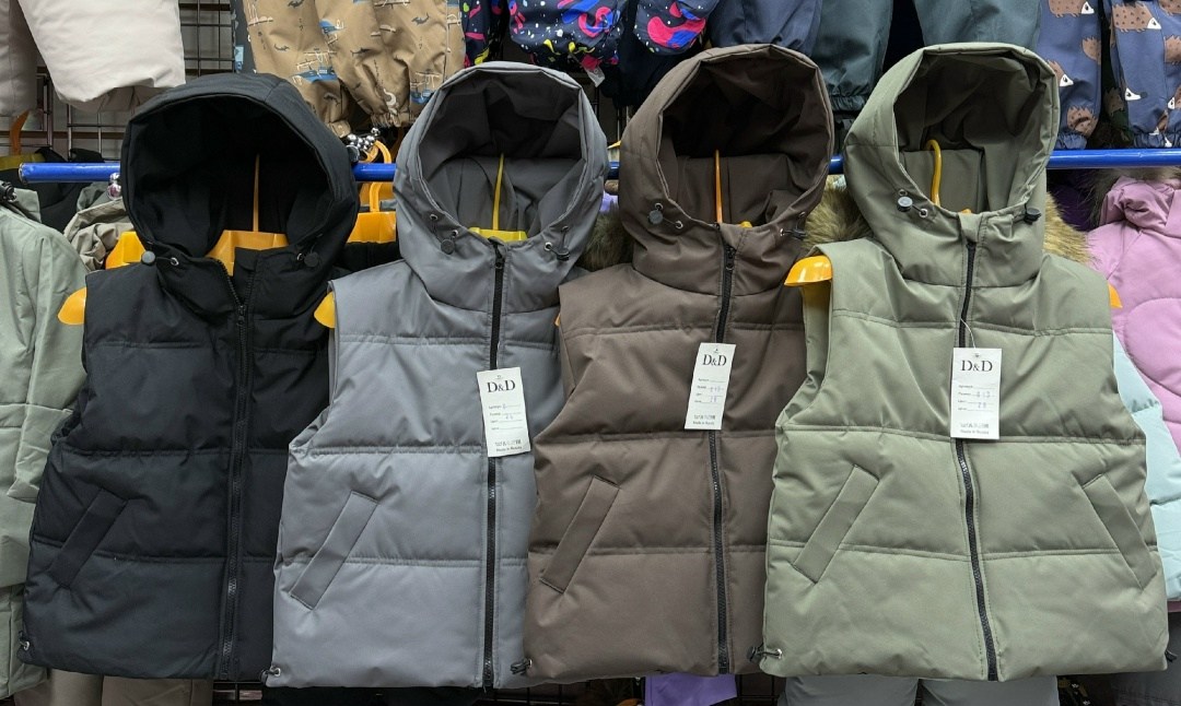 демисезонная жилетка,жилетка детская,жилетка,жилетка безрукавка,детский жилет