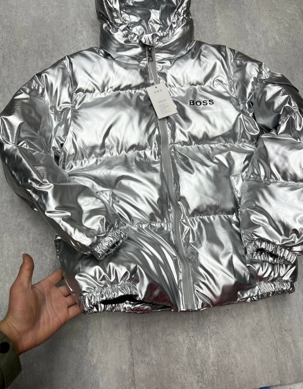 уличная модная яркая серебряная куртка-пуховик для мужчин,куртка модная,зимняя куртка,серебристая куртка,куртка dkny серебристая