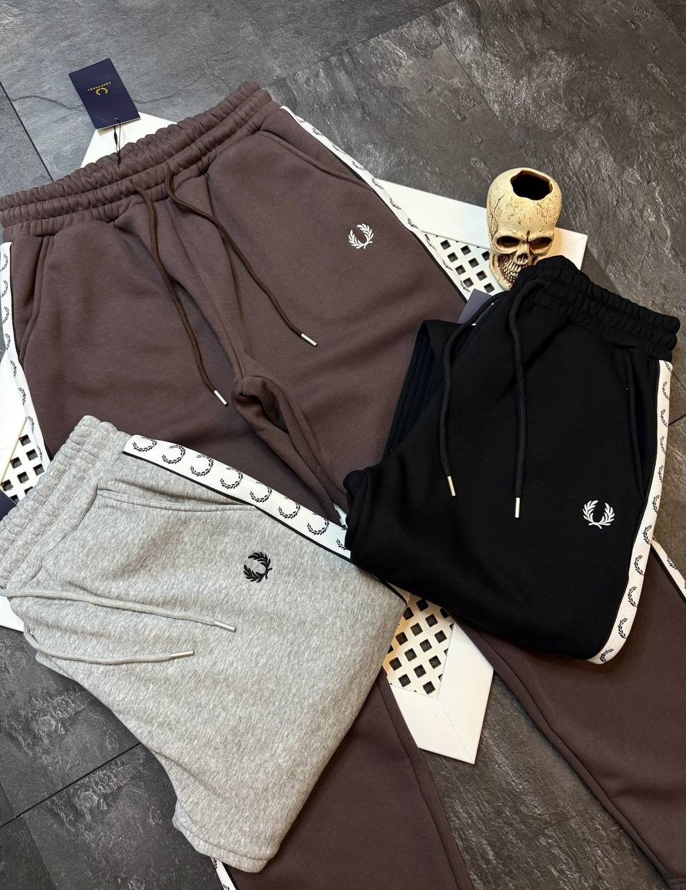 штаны спортивные,брюки спортивные,спортивные штаны серые,мужские спортивные брюки,спортивные штаны мужские