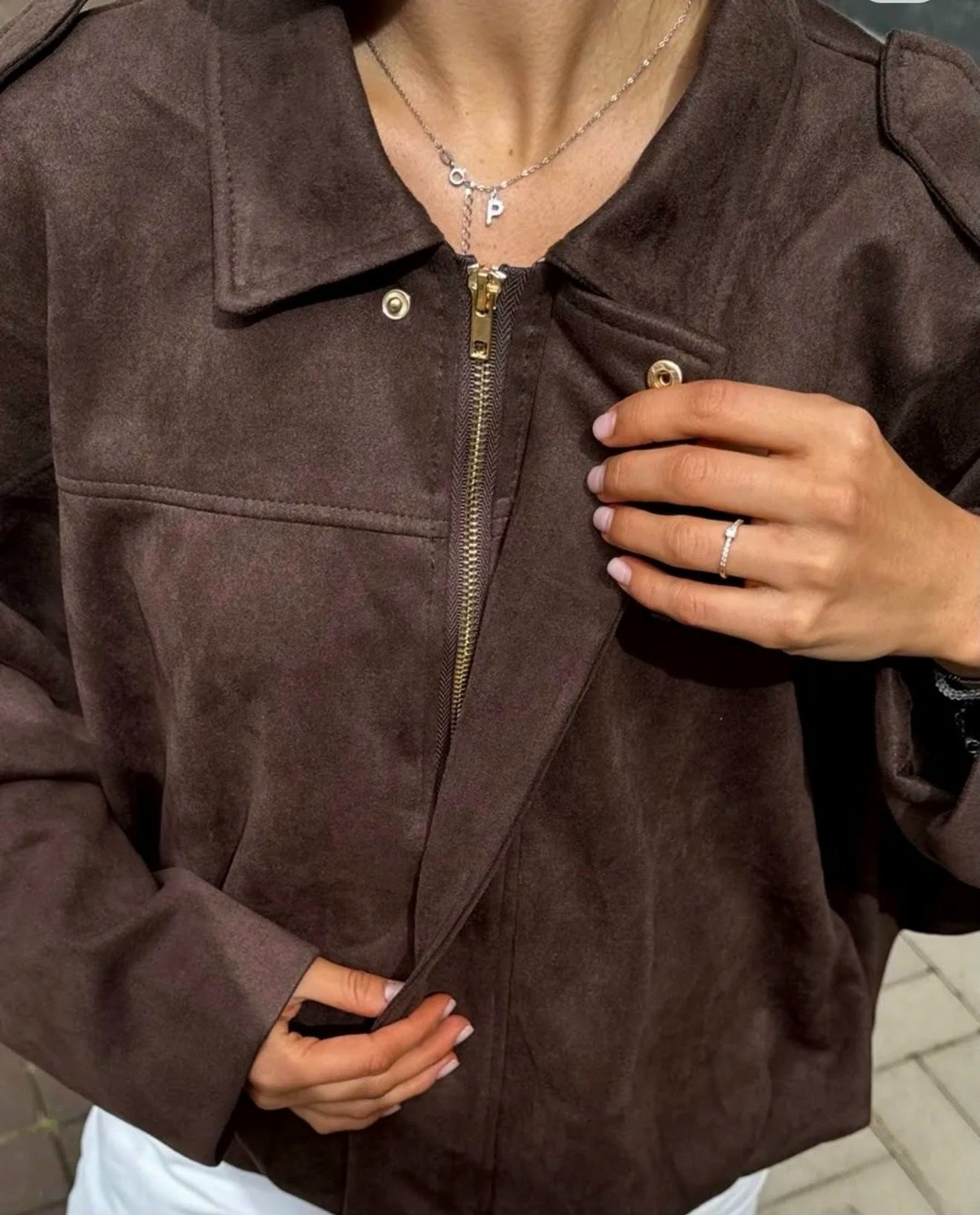 бомбер замшевый оверсайз,бомбер замшевый оверсайз athe.brand,бомбер замшевый оверсайз athe.brand цвет шоколадный коричневый,куртка бомбер укороченная оверсайз эко замшевая nonstóp with me,бомбер замше