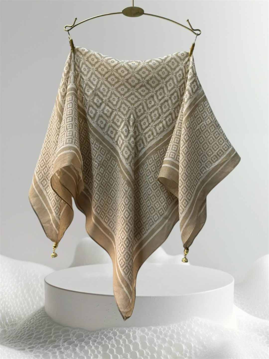 стильные платки,шарфы и платки,платок женский шелковый,шарфы для женщин,шелковый шарф