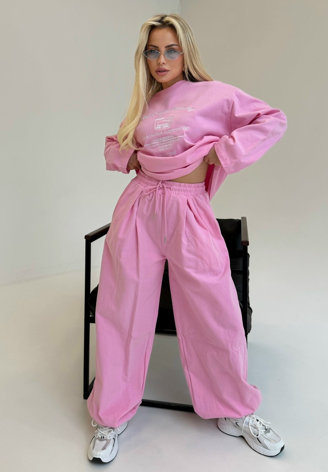 спортивный костюм оверсайз voi-fashion,женский костюм,костюм спортивный,спортивный костюм женский,спортивный костюм оверсайз