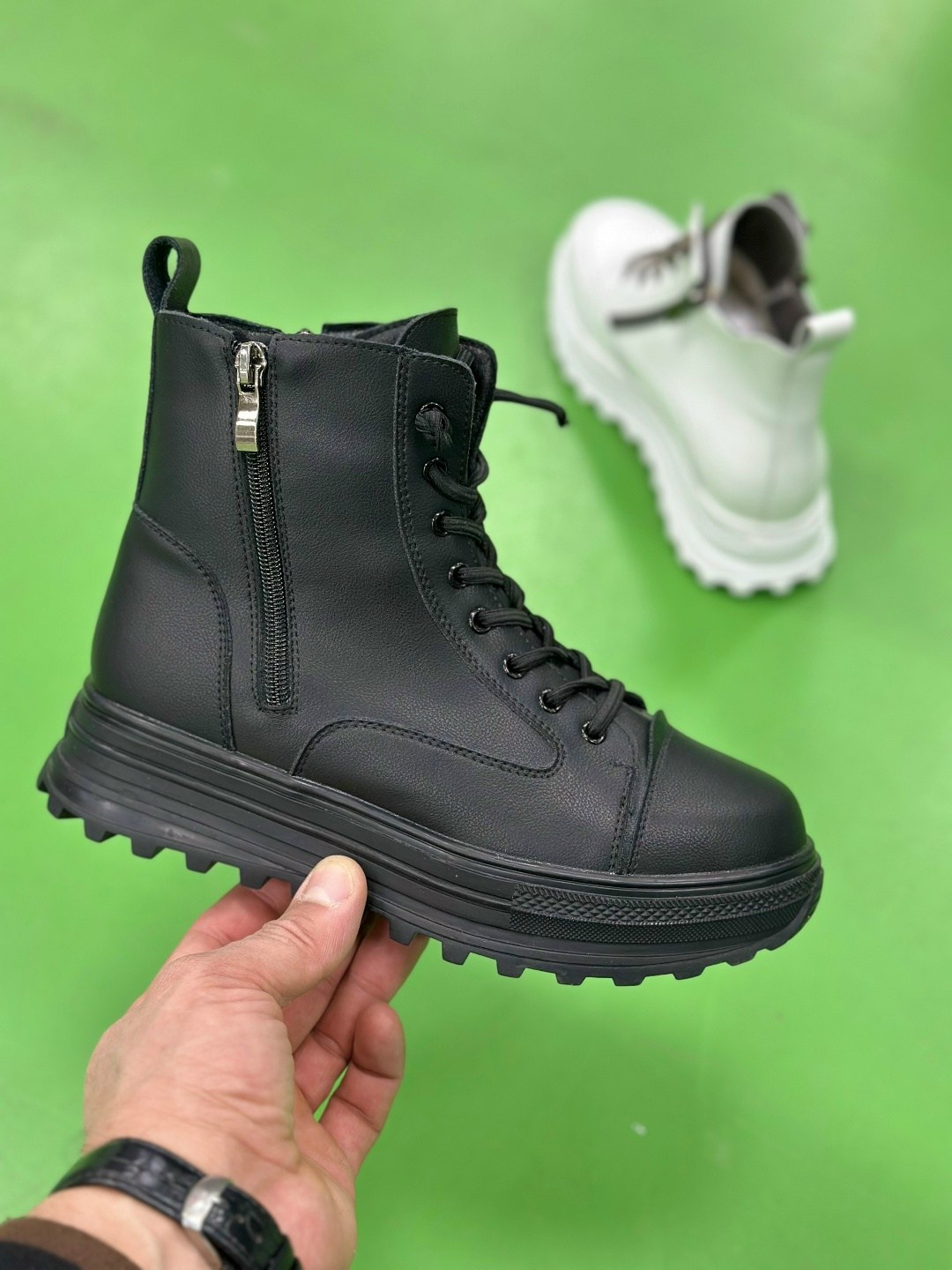 ,женские ботинки,ботинки,женская ,модные ботинки