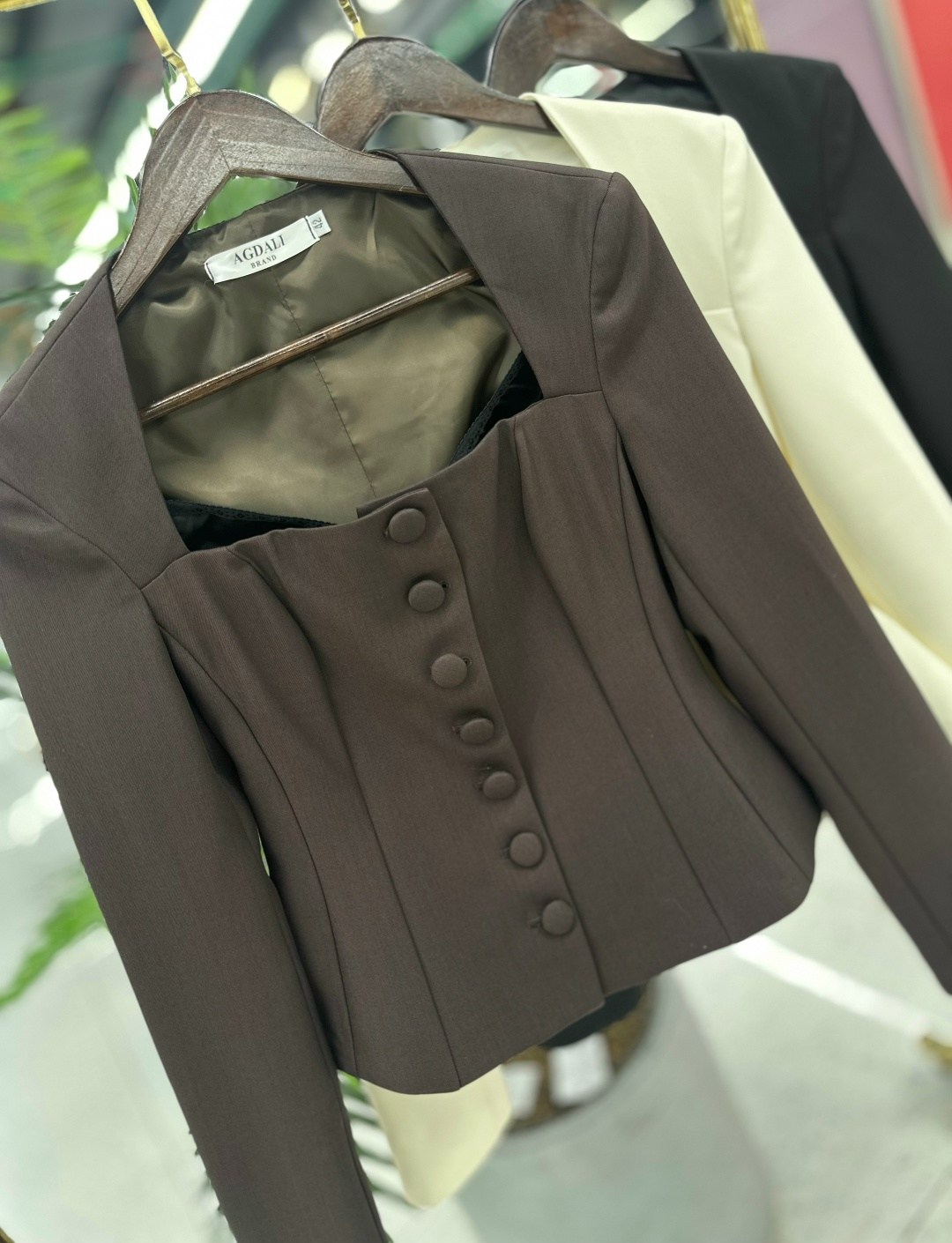 жакет,жакет приталенный,жакет и пиджак,женский костюм с юбкой,жакет женский