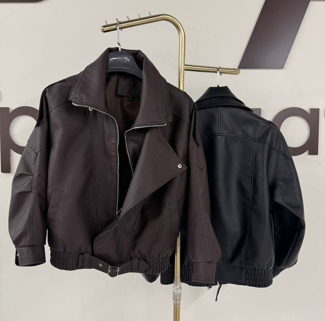 куртка кожаная,кожаная куртка женская,кожаный бомбер,кожаный бомбер женский,бомбер кожаный оверсайз