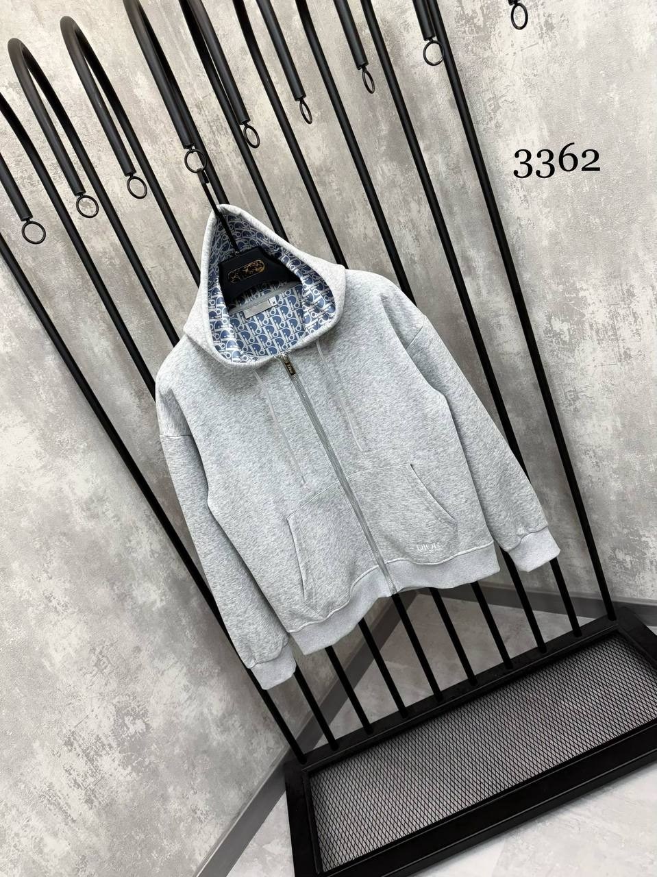 спортивный костюм brunello cucinelli,мужской кардиган с капюшоном,женская толстовка,толстовка на замке christian dior с капюшоном,мужская толстовка