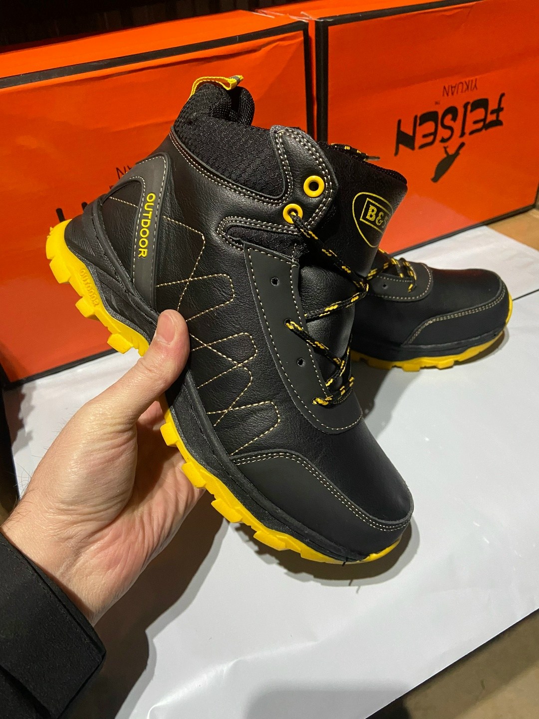 мужские зимние ботинки,,кроссовки зимние мужские,зимняя  мужская,ботинки коламбия черные кожаные мужские