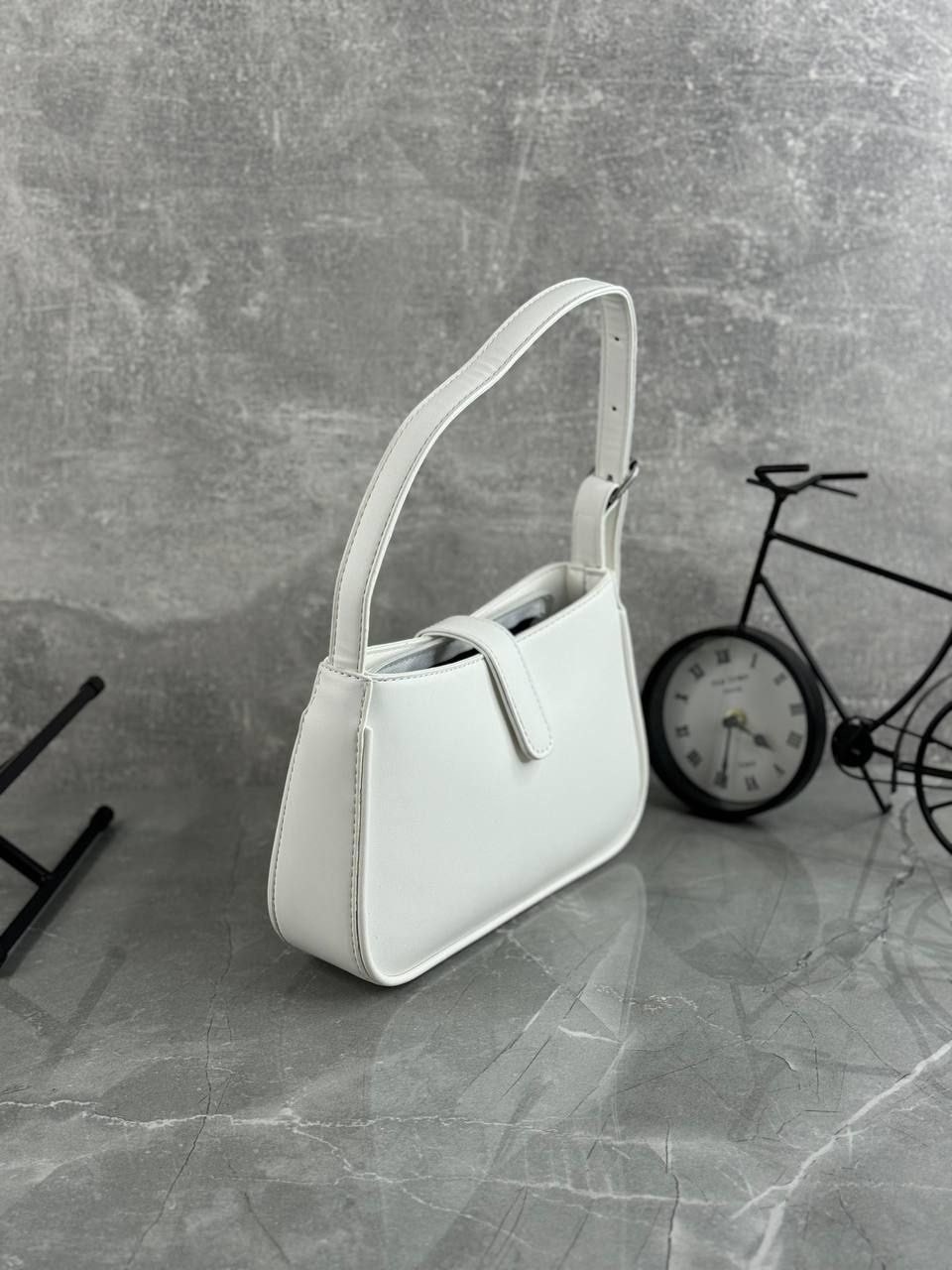 сумка yves saint laurent через-плечо,белая сумка женская,сумка белая,сумка женская ysl,saint laurent сумка на плечо