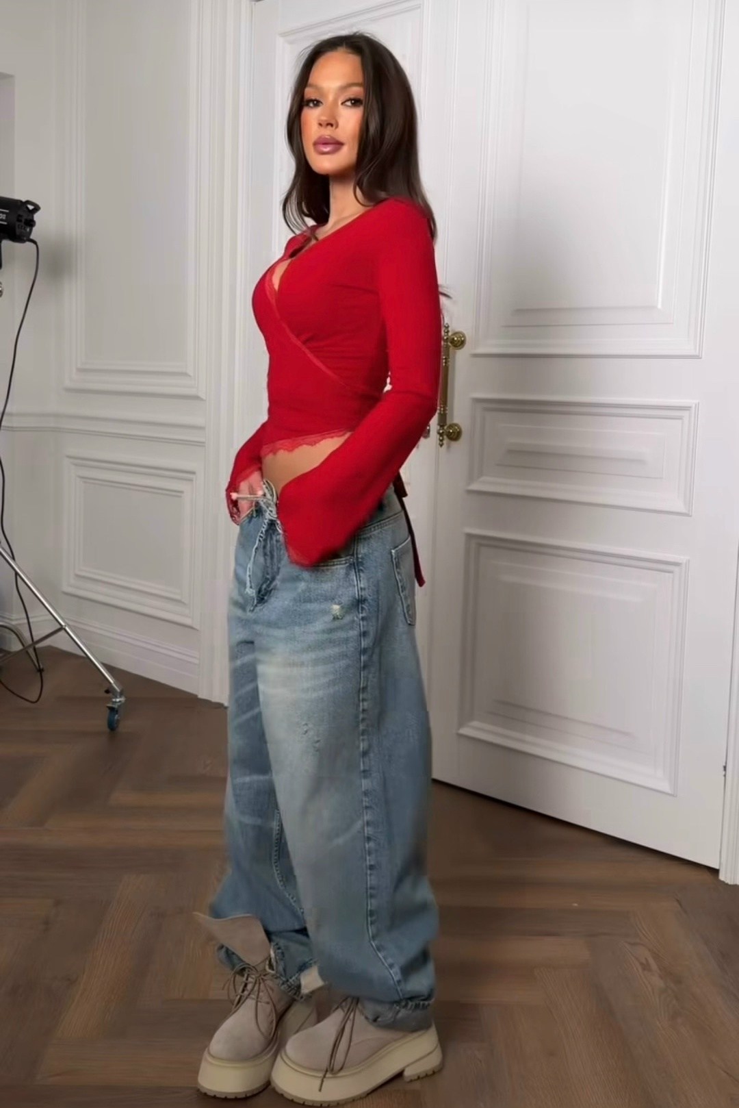 джинсы широкие,женские джинсы,модные джинсы,джинсы,брюки джинсы