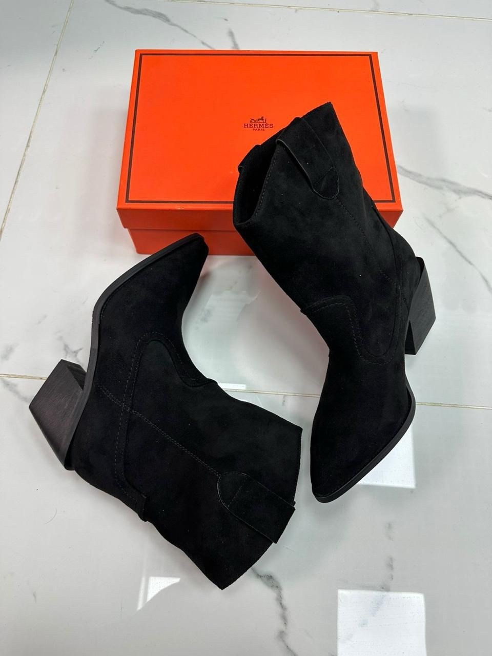 ботильоны женские,ботильоны казаки,полусапоги женские,полусапоги,замшевые ботильоны