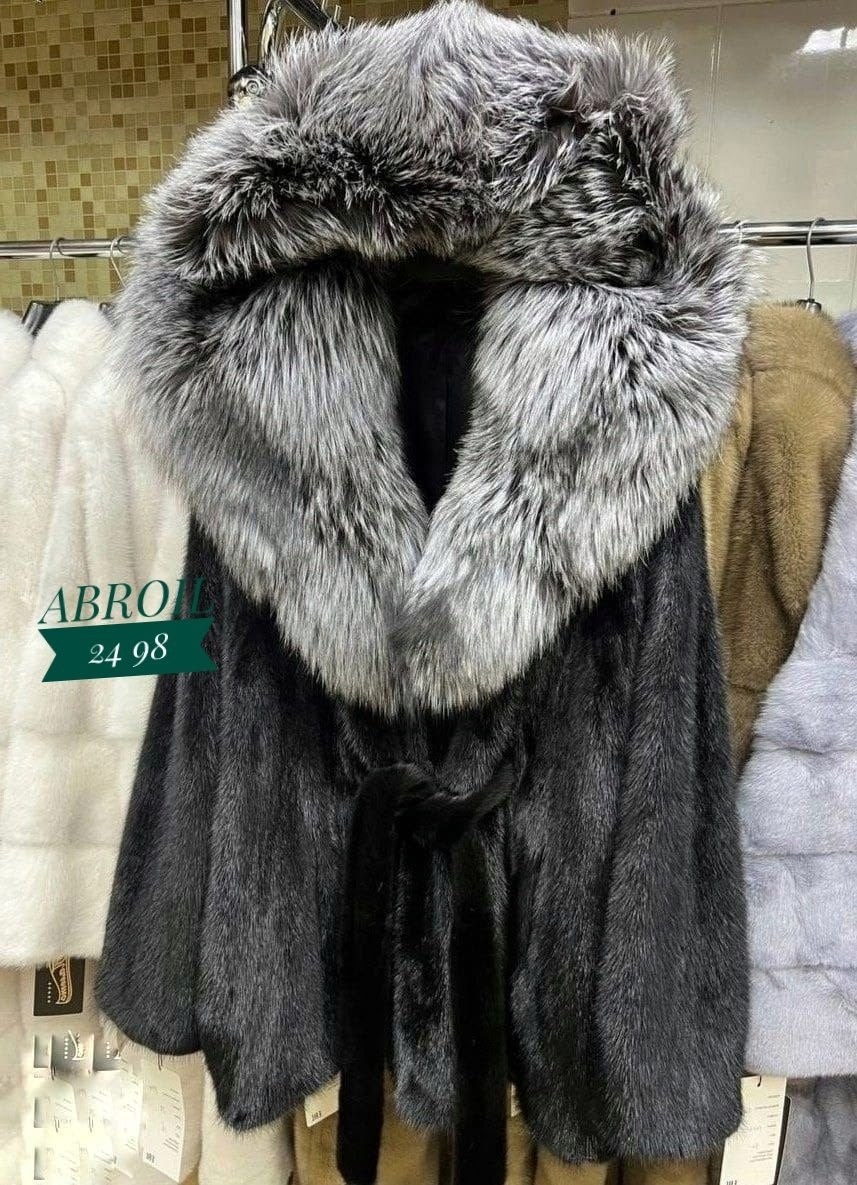 норковые шубы,шубка из меха европейской норки с капюшоном,норковая шуба с капюшоном,норковая шуба летучая мышь с капюшоном из рыси,шубка из меха европейской норки с капюшоном из меха чернобурки