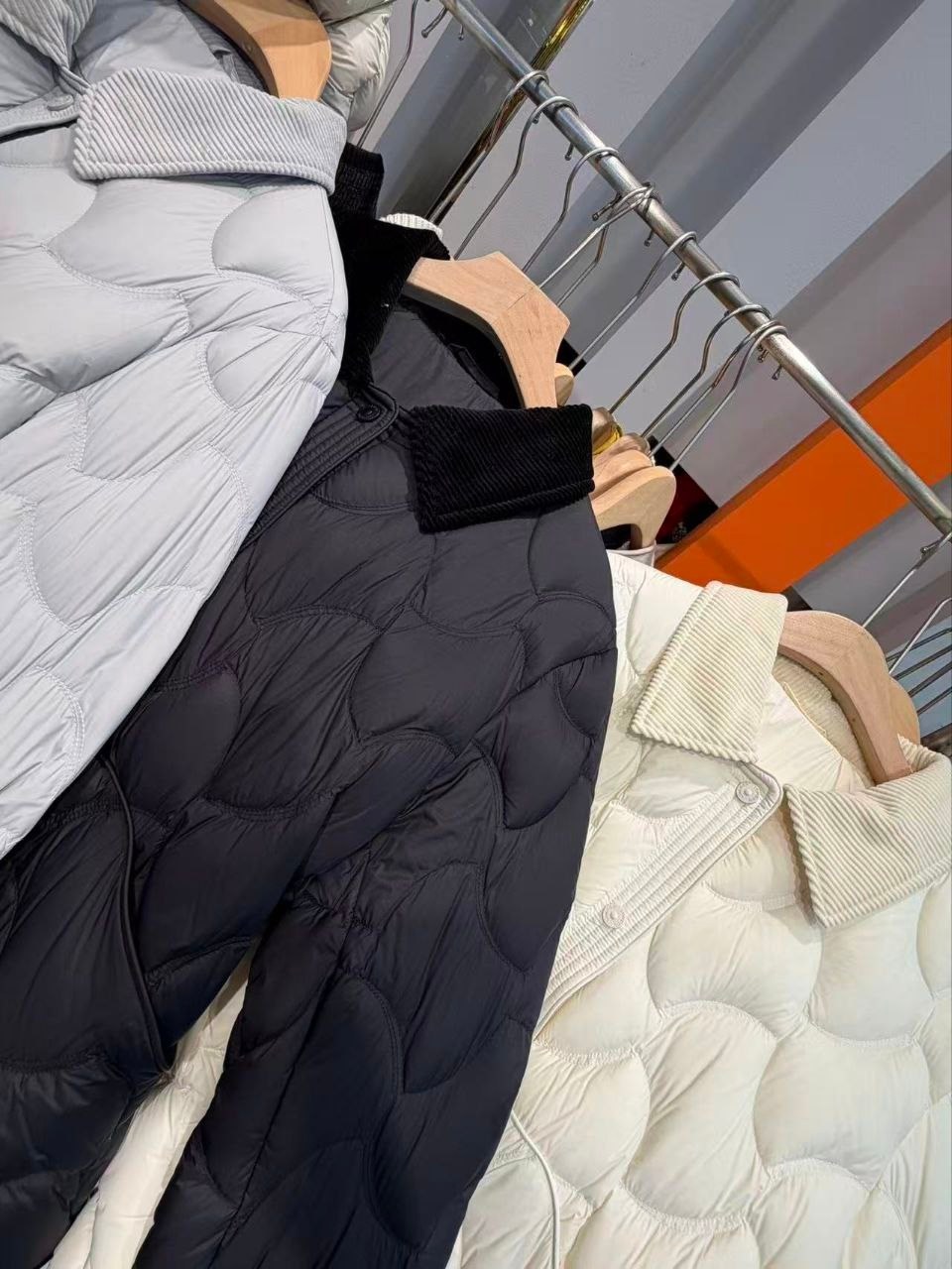 женская куртка,женский короткий пуховик,зимняя куртка женская короткая хлопковая стеганая куртка m белый,куртка женская белая,женский пуховик