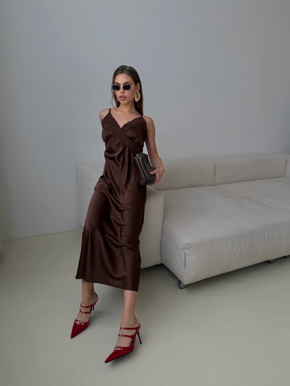 шелковое платье комбинация,шоколадное платье комбинация,шоколадное платье-комбинация миди с кружевными вставками topshop,платье комбинация,коричневое платье комбинация