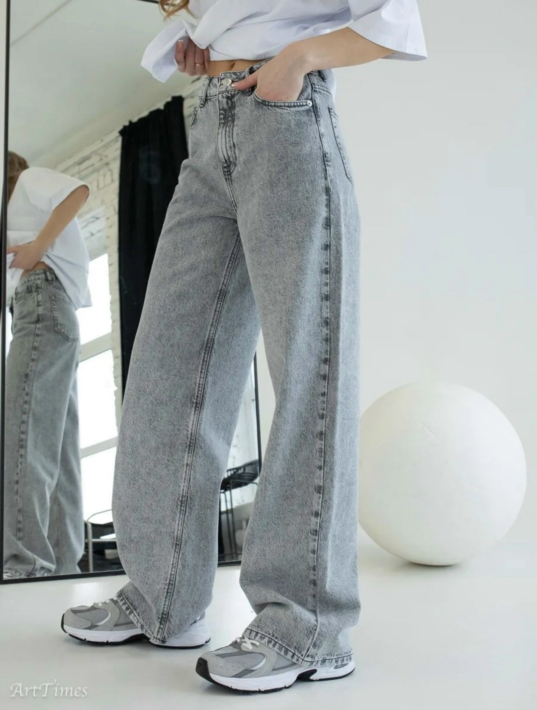 серые джинсы клеш,джинсы трубы широкие,женские джинсы широкие,широкие джинсы,джинсы широкие клеш