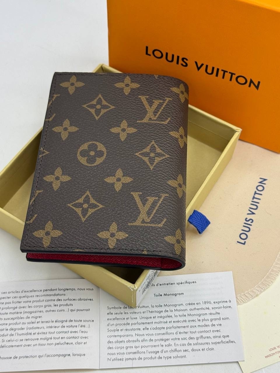 louis vuitton обложка на паспорт,обложка на паспорт луи виттон,чехол на паспорт луи виттон,обложка для документов louis vuitton,обложка для паспорта