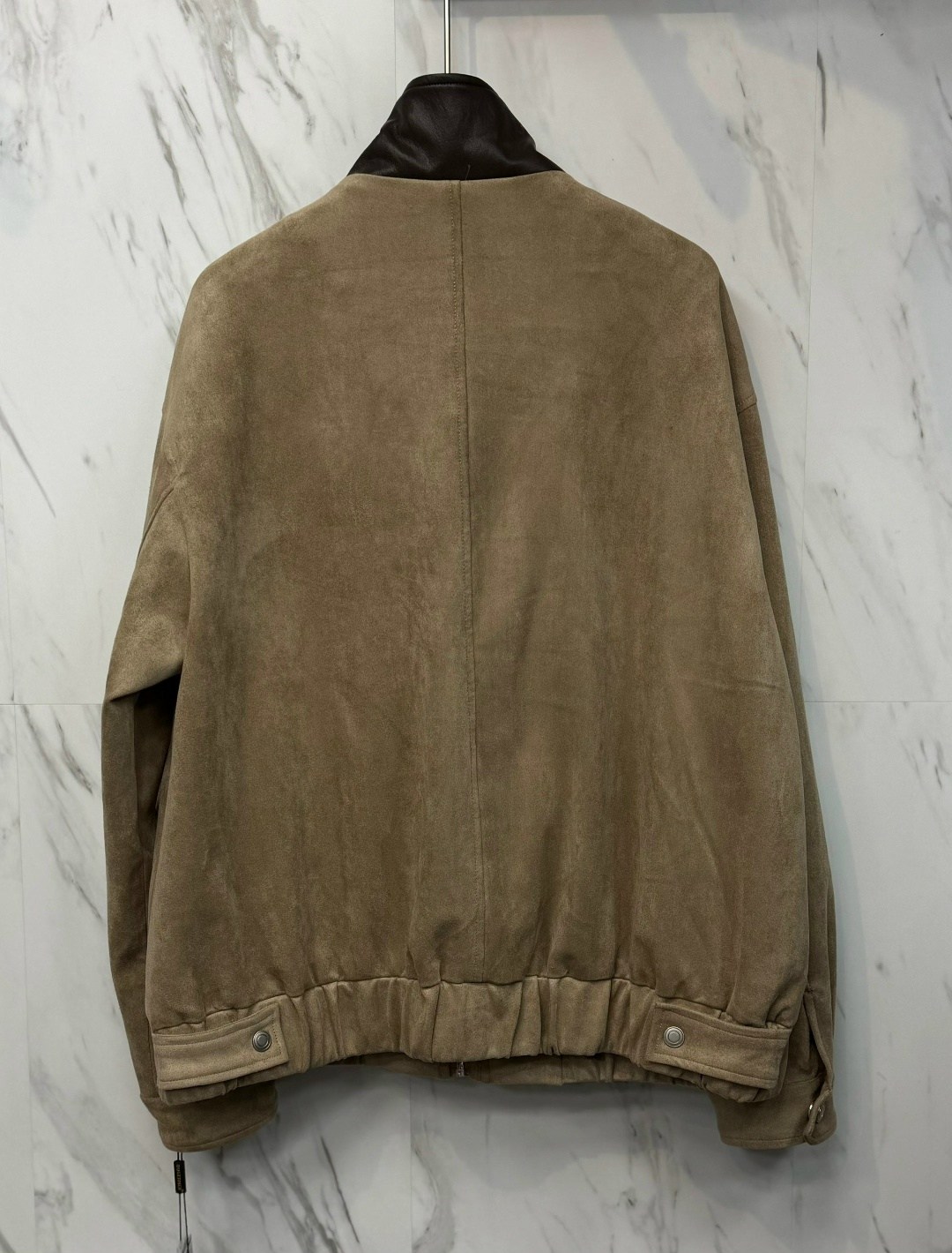 замшевая куртка,кожаная куртка,куртка,куртка из натуральной замши,женская куртка