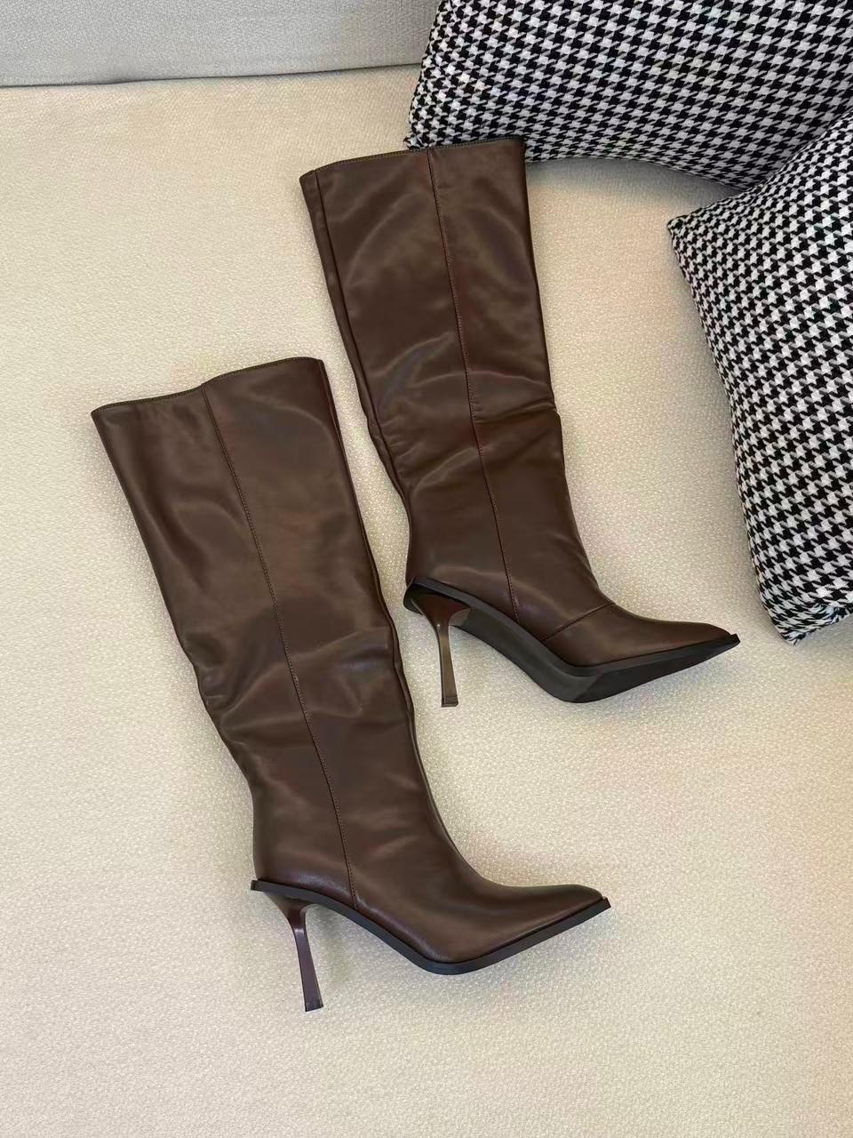 женские сапоги,женские кожаные сапоги до колена черные плиссированные сапоги с острым носком на шпильке,сапоги на шпильке,сапоги осенние на шпильке,высокие сапоги на шпильке