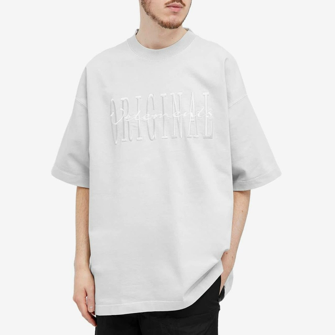 футболки vetements,белая футболка оверсайз,свитшот оверсайз,футболки оверсайз