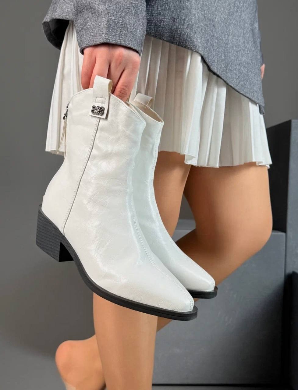 ,ботинки казаки,ботинки казаки женские демисезонные dollenta,ботильоны женские,ботинки казаки женские