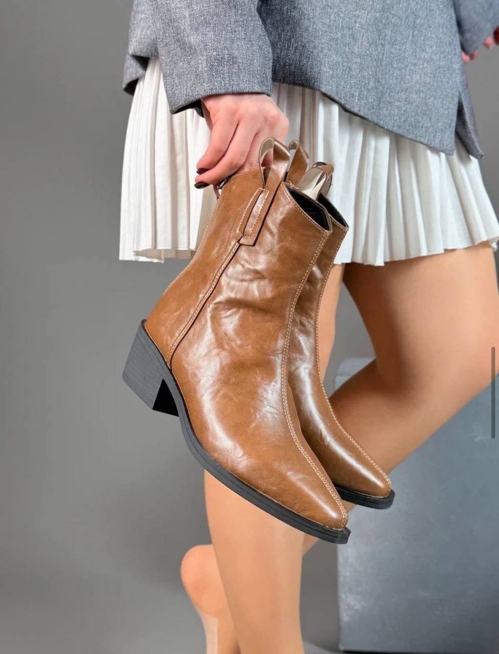 ,ботинки казаки,ботинки казаки женские демисезонные dollenta,ботильоны женские,ботинки казаки женские