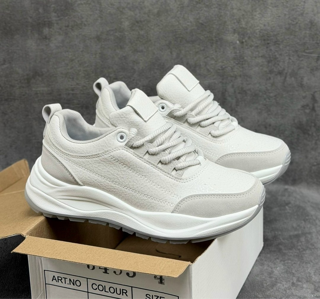 кроссовки женские,кроссовки бежевые,кроссовки жен,женские массивные кроссовки,кроссовки strobbs