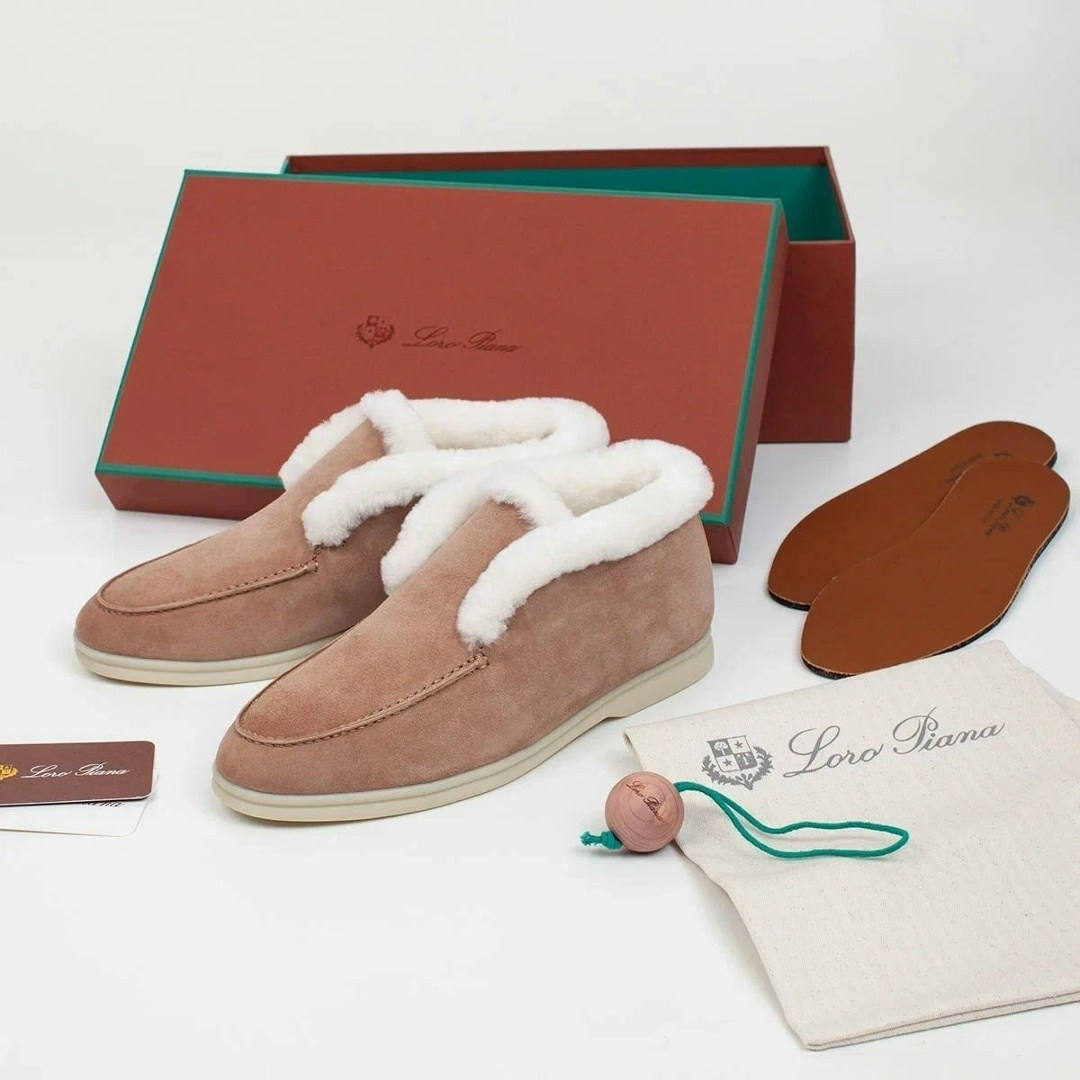 женские лоферы loro piana open walk с мехом,loro piana зимние лоферы,ботинки лоро пиано,лоферы loro piana,лоферы из натуральной замши зимние loro piana