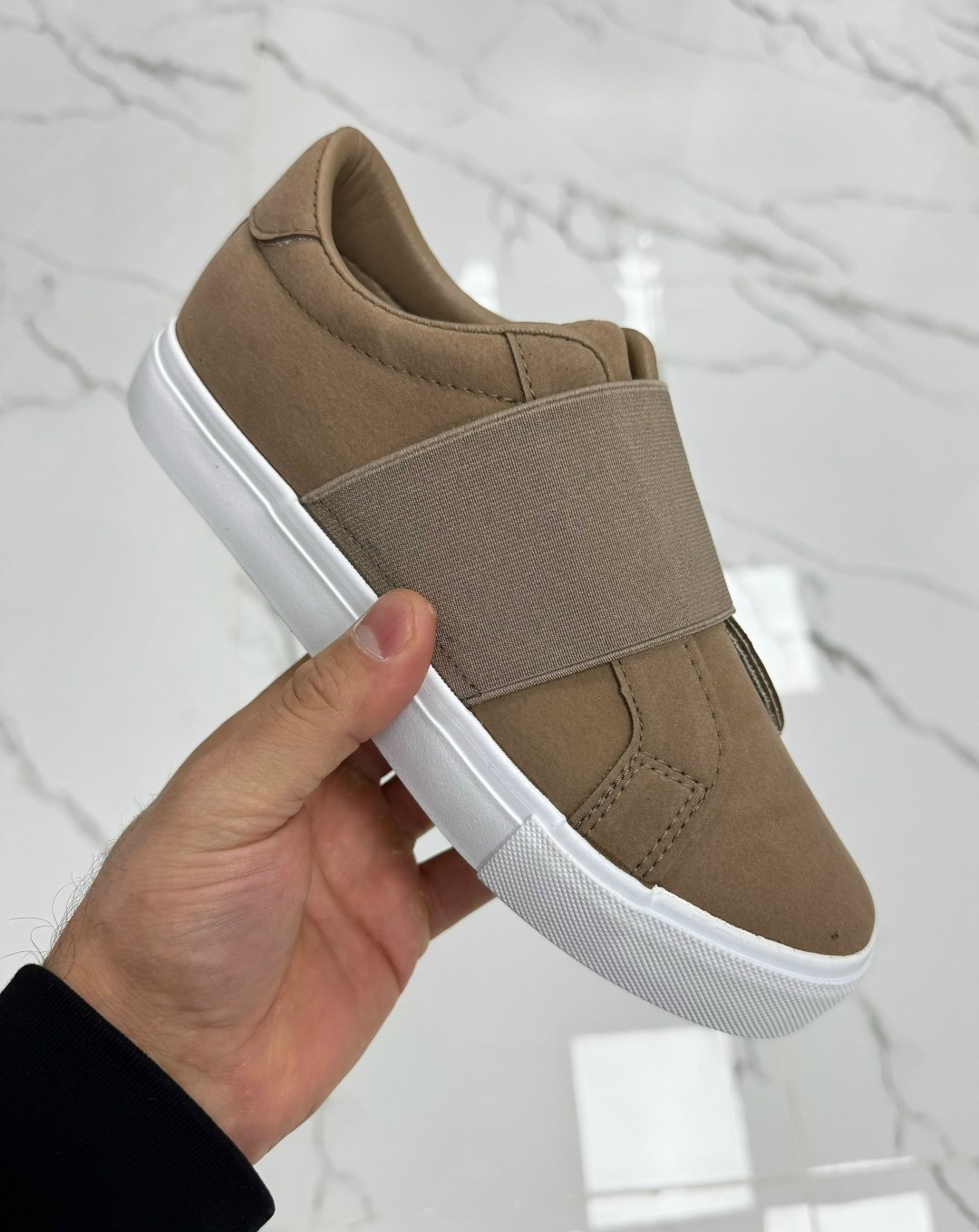 ,мужские слипоны кельвин кляйн,черные кроссовки,кроссовки мода,слипоны мужские