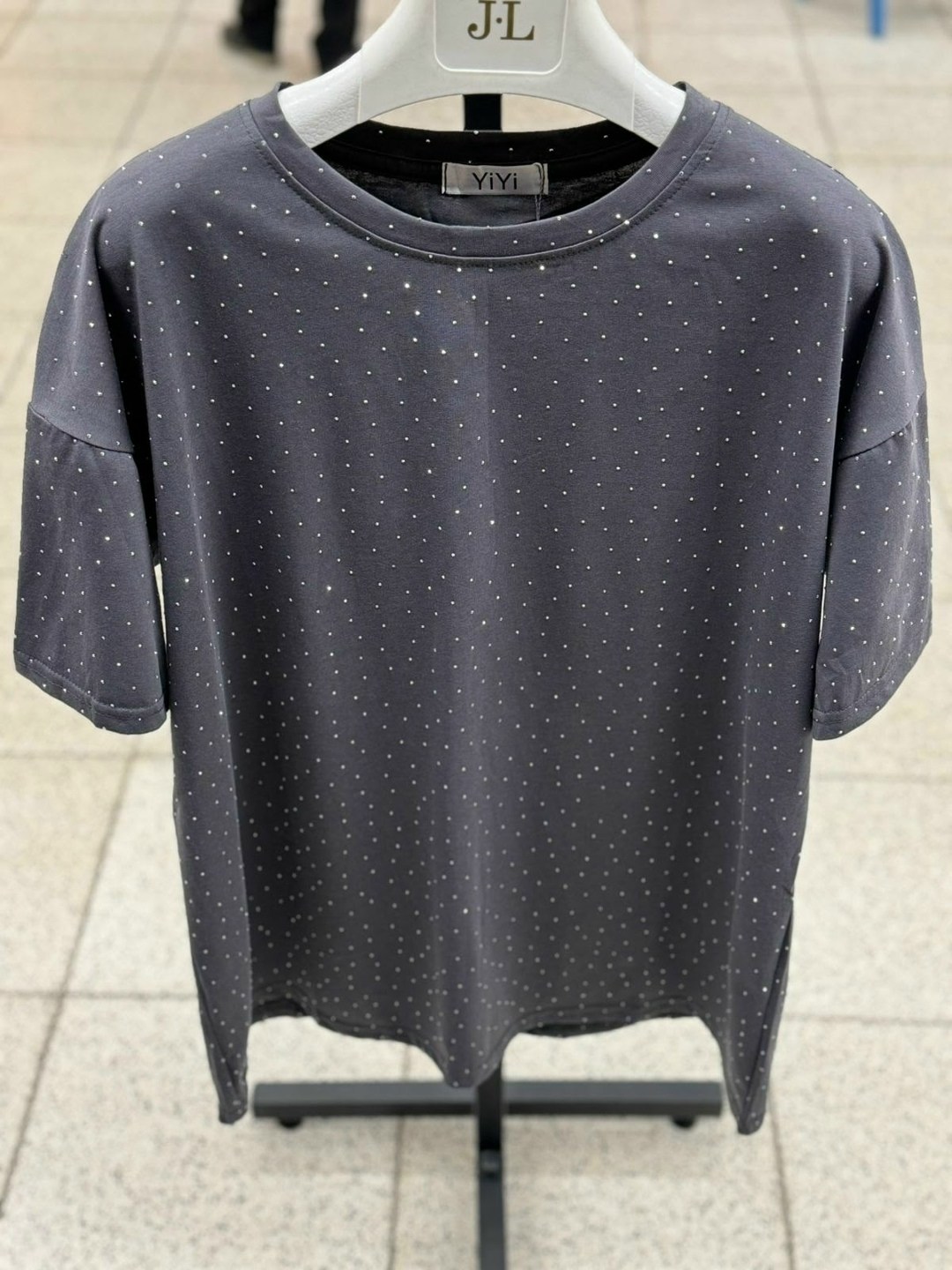 футболки женская,футболка со стразами,футболка оверсайз со стразами,футболка со стразами оверсайз база,футболка оверсайз с